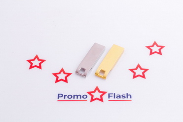 Pendrive z grawerowanym logo